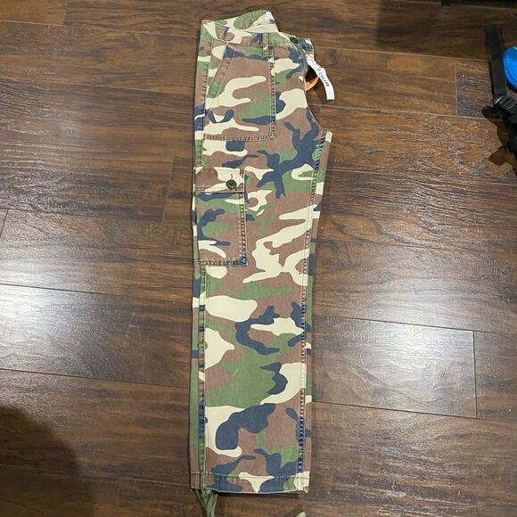 Urban Outfitters Renewal Vintage Camo Pants size 2 - Picture 6 of 9